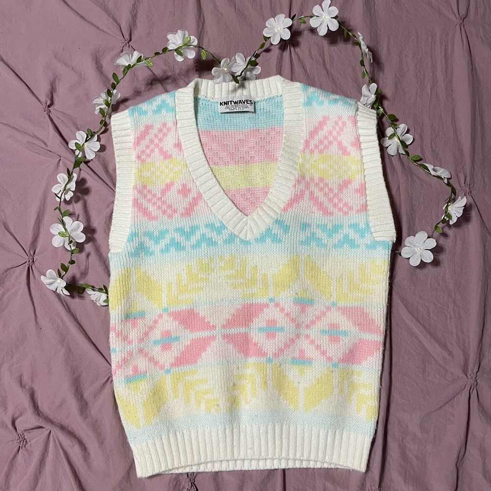 Pastel Patterned Sweater Vintage Vest Rare & Retro